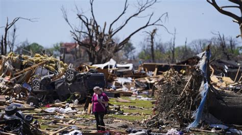 Homes that become deadly: Tornadoes kill disproportionately more in mobile homes, AP analysis finds